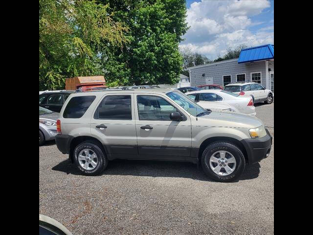 2005 Ford Escape XLT