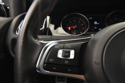 2020 Volkswagen Golf GTI SE