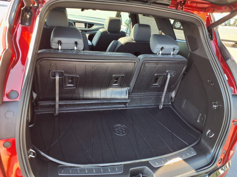 2023 Buick Enclave Essence