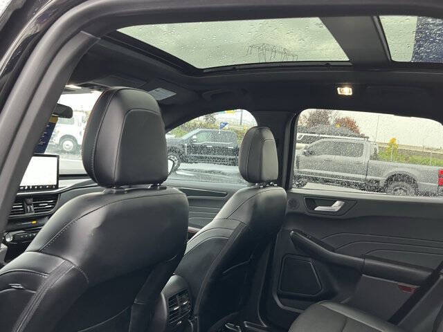 2023 Ford Escape ST-Line Select