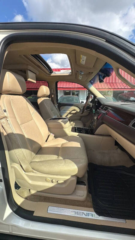 2012 GMC Yukon Denali