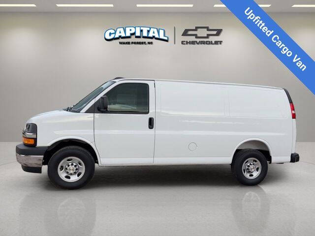 2025 Chevrolet Express 2500