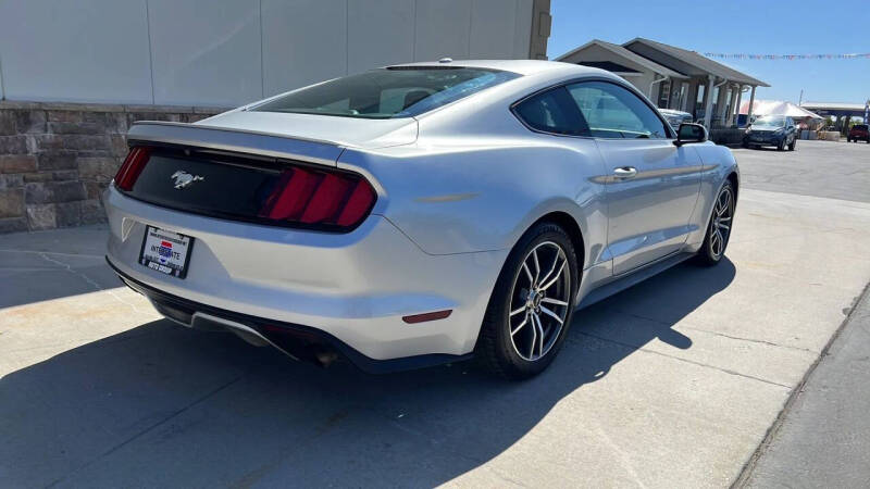 2017 Ford Mustang