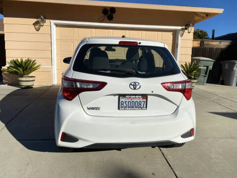 2018 Toyota Yaris 5-Door LE
