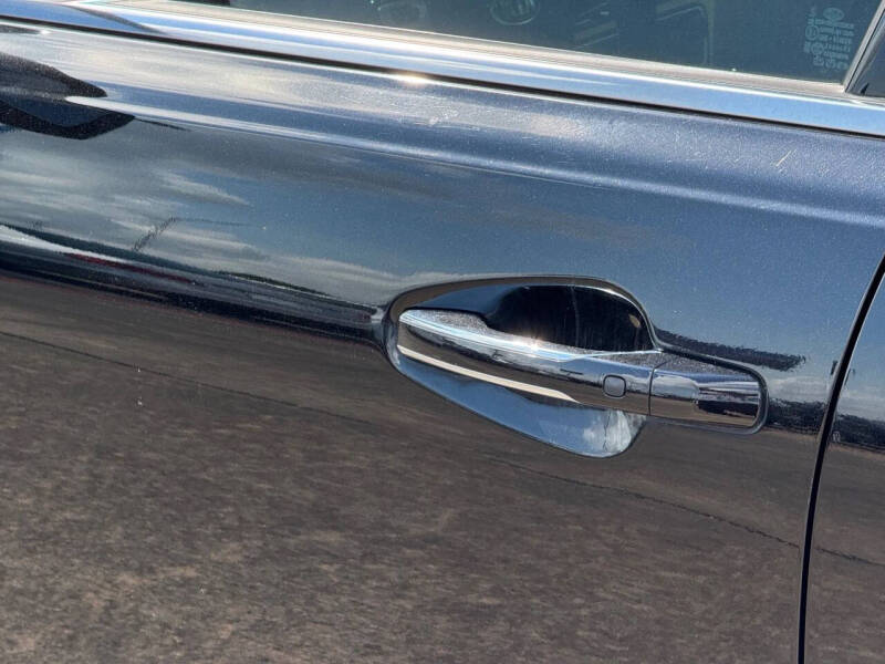 2017 Kia Cadenza Premium