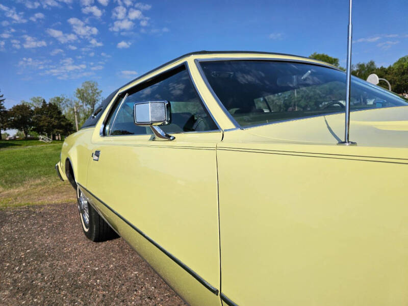 1975 Lincoln Continental