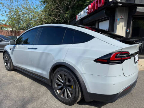 2022 Tesla Model X Plaid