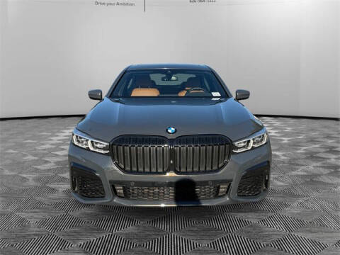 2022 BMW 7 Series 740i