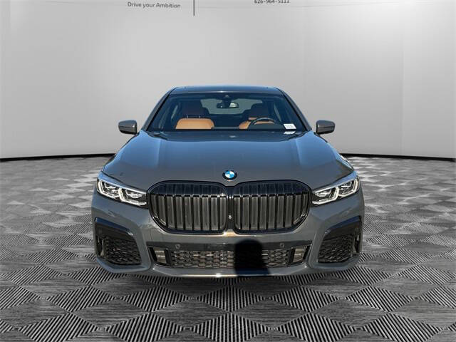 2022 BMW 7 Series 740i
