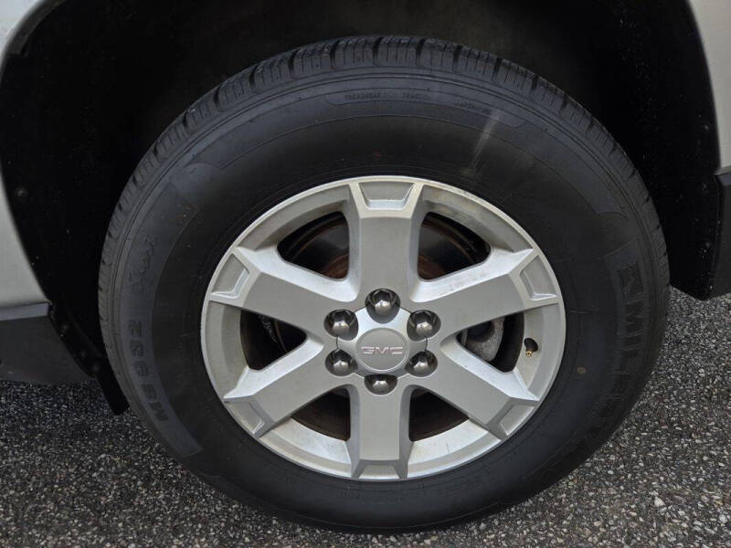 2016 GMC Acadia SLE-1