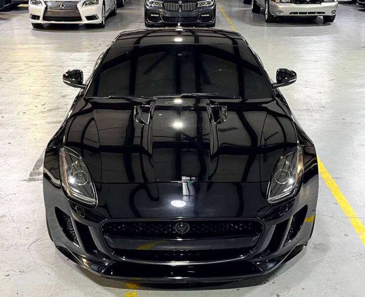 2015 Jaguar F-TYPE R