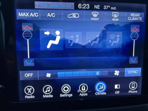 2017 Chrysler Pacifica Touring