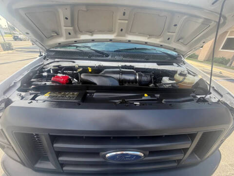 2013 Ford E-Series E-250