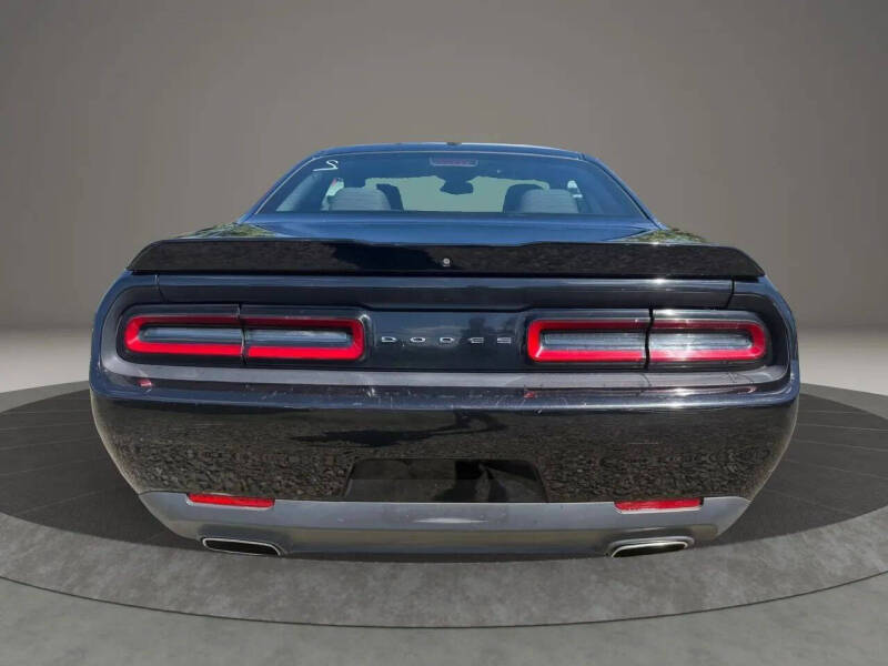 2020 Dodge Challenger SXT