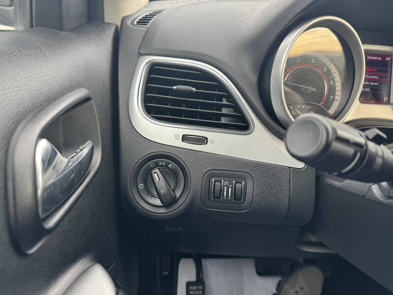 2012 Dodge Journey SXT