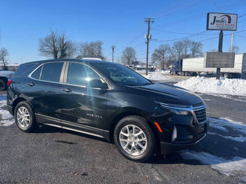 2022 Chevrolet Equinox for sale at JANSEN'S AUTO SALES MIDWEST TOPPERS & ACCESSORIES in Effingham IL