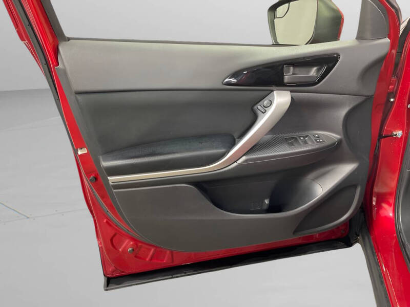2019 Mitsubishi Eclipse Cross ES