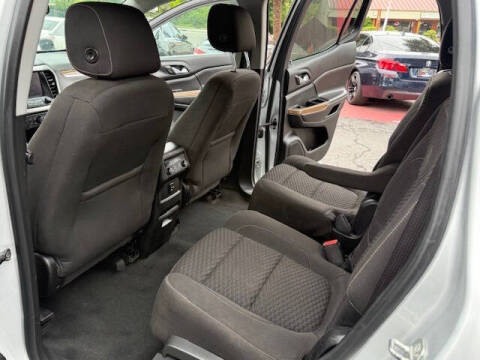 2017 GMC Acadia SLE-2