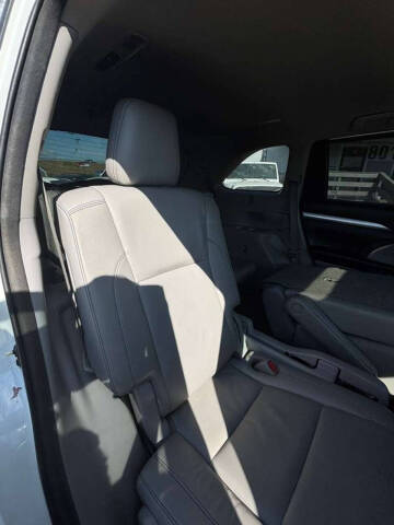 2017 Toyota Highlander XLE