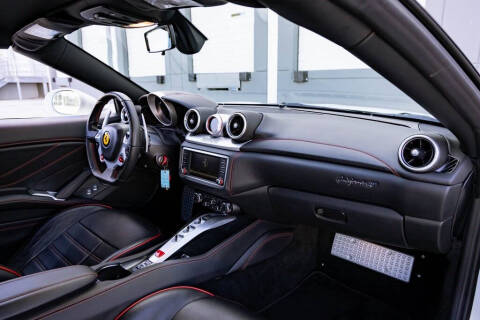 2016 Ferrari California T