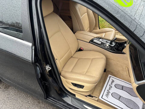 2012 BMW 5 Series 528i xDrive