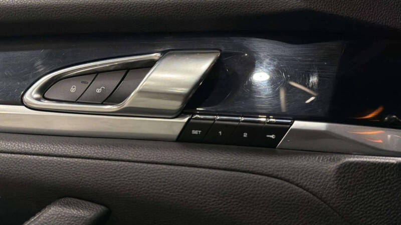 2015 Porsche Panamera S E-Hybrid