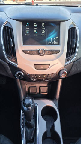 2018 Chevrolet Cruze LS Auto