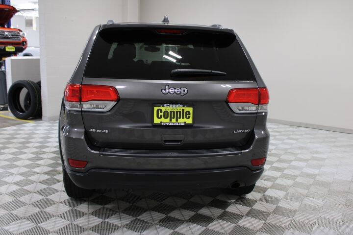 2017 Jeep Grand Cherokee Laredo