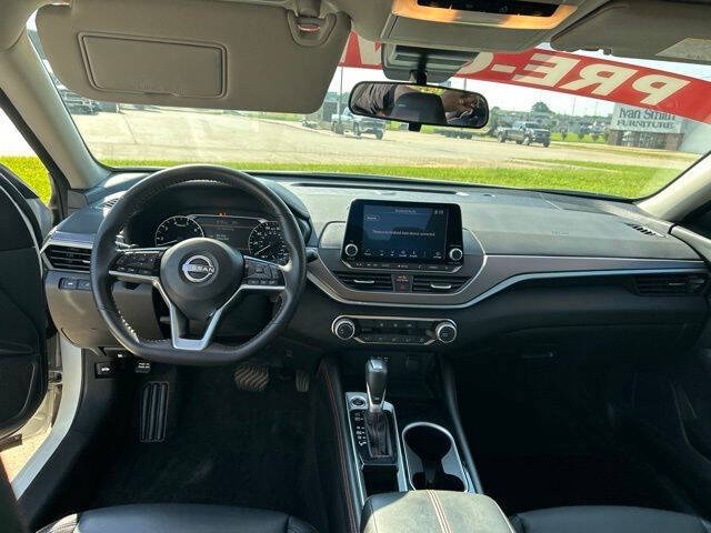 2024 Nissan Altima 2.5 SR