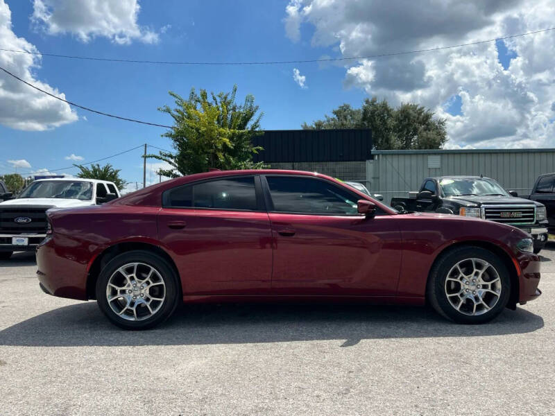 2017 Dodge Charger SXT