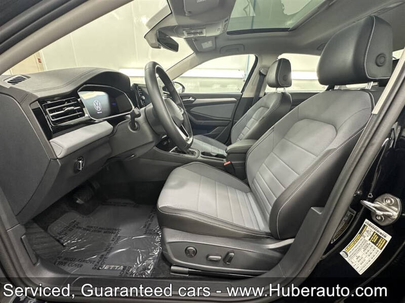 2025 Volkswagen Jetta SE