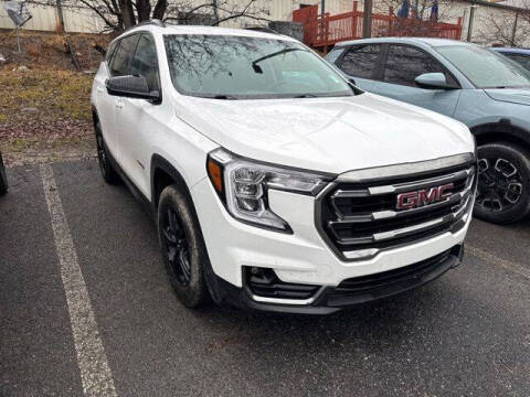 2023 GMC Terrain AT4
