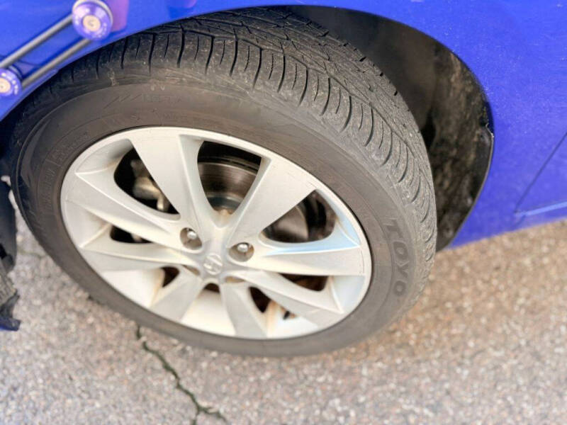 2013 Hyundai Accent SE