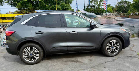 2020 Ford Escape SEL