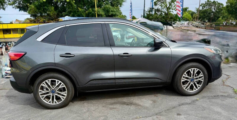 2020 Ford Escape SEL