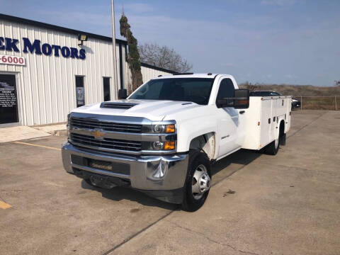 2018 Chevrolet Silverado 3500HD CC