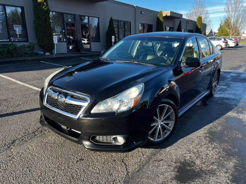 Subaru Legacy's photo