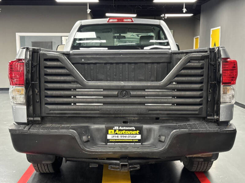 2013 Toyota Tundra Tundra Grade photo 5