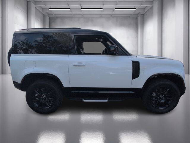 2023 Land Rover Defender 90 X-Dynamic SE