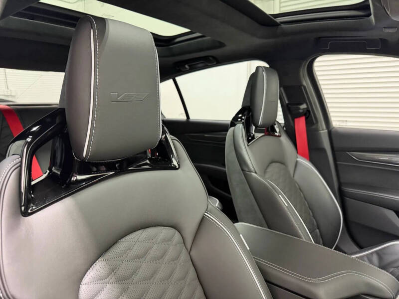 2025 Cadillac CT5-V Blackwing