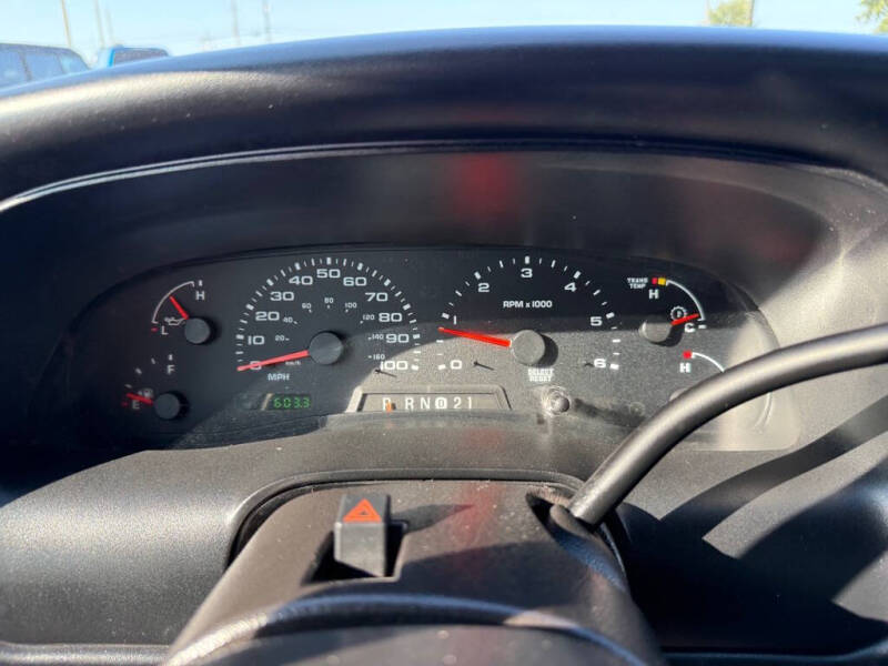 2005 Ford Excursion XLT