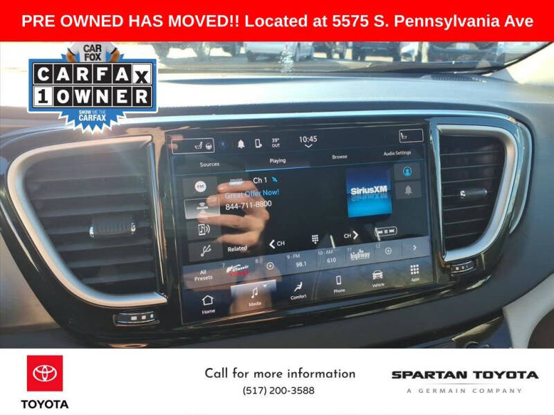 2024 Chrysler Pacifica Touring L