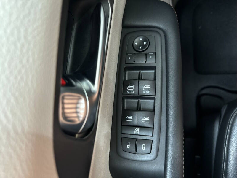 2020 Chrysler Pacifica Launch Edition