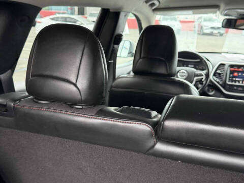 2018 Jeep Cherokee Trailhawk