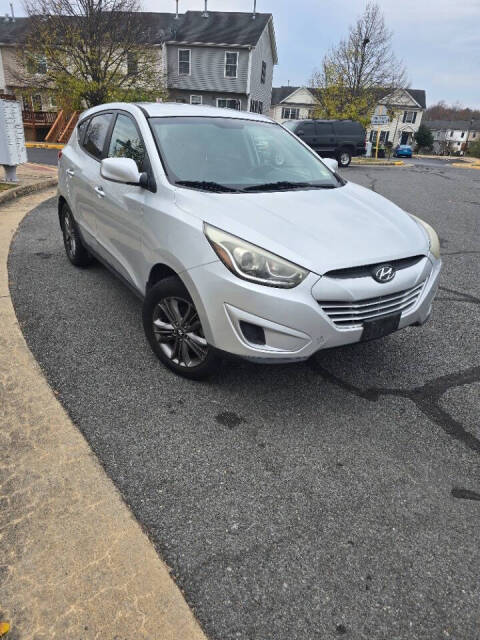 2015 Hyundai TUCSON for sale at Drive Wise Auto Sales LLC in Strasburg, VA