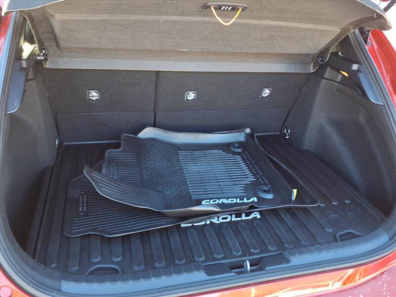 2020 Toyota Corolla Hatchback SE