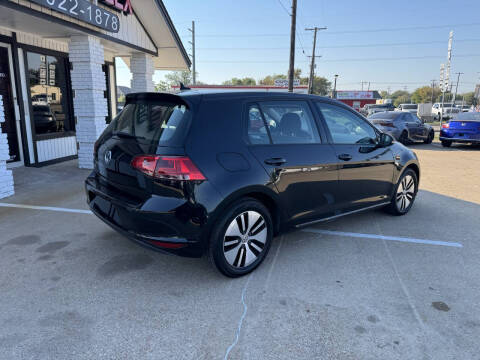 2016 Volkswagen e-Golf SE