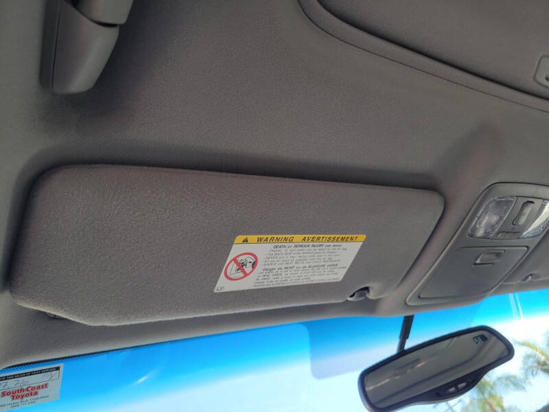 2004 Toyota Camry Solara SLE V6