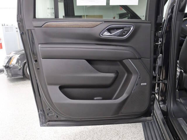 2021 Chevrolet Suburban High Country