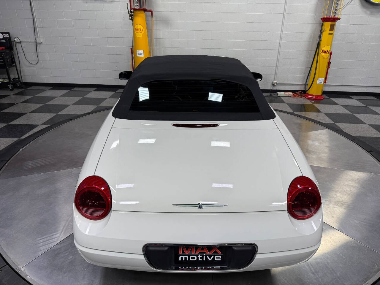 2003 Ford Thunderbird 140